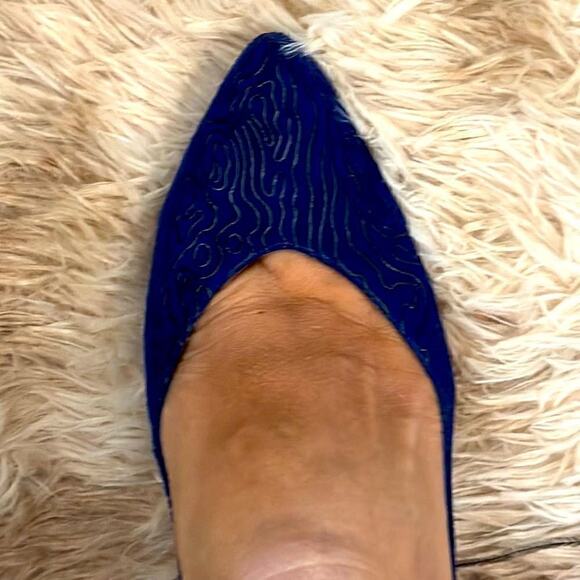 Vintage Stuart Weizmann Cobalt and Black Heels 8 1/2 - Picture 9 of 14